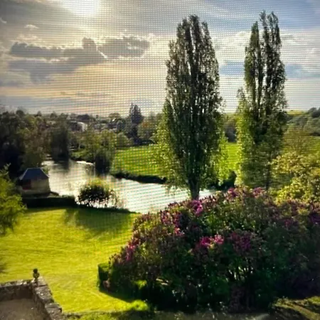 Le Clos De Paris לינה וארוחת בוקר