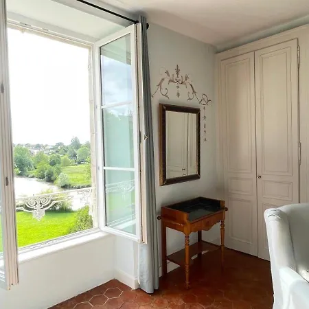 לינה וארוחת בוקר Le Clos De Paris Fresnay-sur-Sarthe