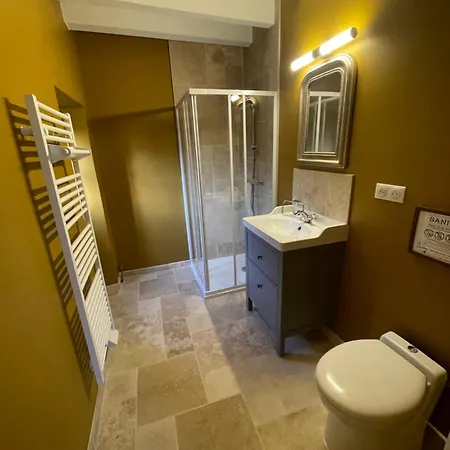 Le Clos De Paris 3* Fresnay-sur-Sarthe